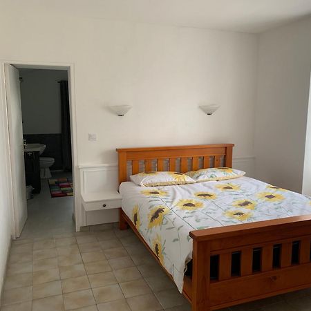 Le Bois D'Amour Gite Et Chambres Charroux  Exterior foto