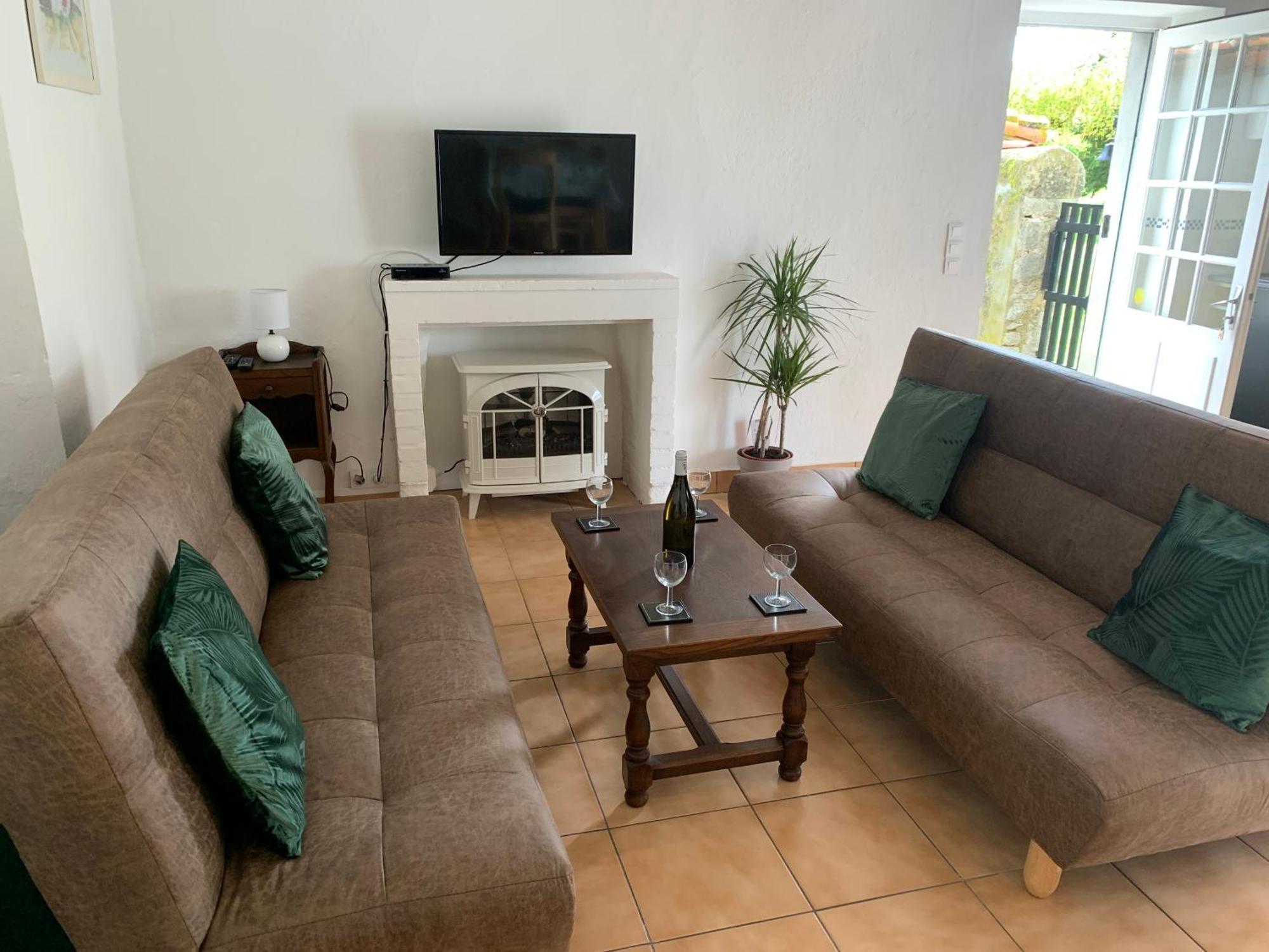 Le Bois D'Amour Gite Et Chambres Charroux  Exterior foto